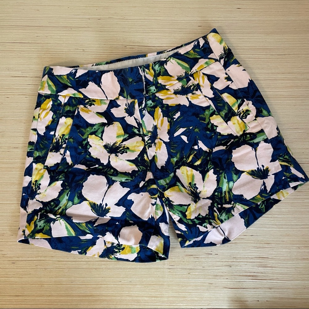 Floral J. Crew Printed Shorts, size 0